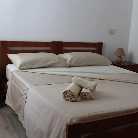 Krasì Frühstückspension 4*