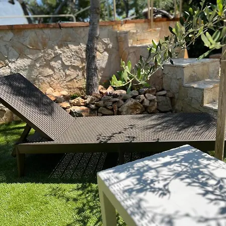 住宿加早餐酒店 Krasi 玛丽娜迪曼卡维萨