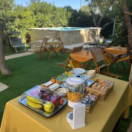 Krasi 玛丽娜迪曼卡维萨