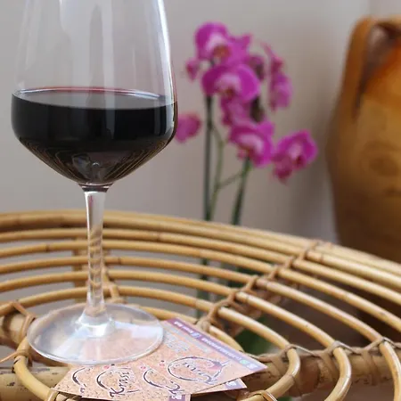 Krasi 玛丽娜迪曼卡维萨